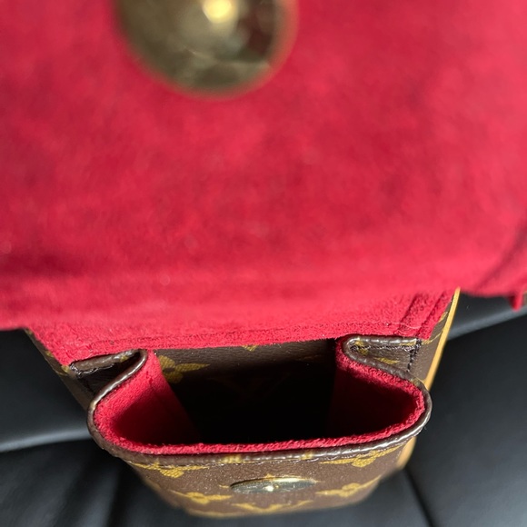 Authentic Multipli Cite LV Bag - Picture 8 of 13